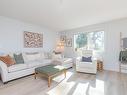 202-4810 Cedar Ridge Pl, Nanaimo, BC  - Indoor Photo Showing Living Room 