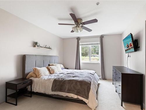 208-4971 Songbird Pl, Nanaimo, BC - Indoor Photo Showing Bedroom