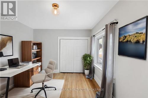 20 Randolph Street, Welland, ON - Indoor Photo Showing Office