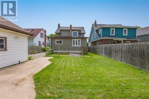 20 Randolph Street, Welland, ON - Outdoor