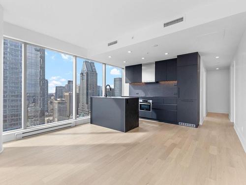 Vue d'ensemble - 3307-720 Rue St-Jacques, Montréal (Ville-Marie), QC - Indoor Photo Showing Kitchen With Upgraded Kitchen