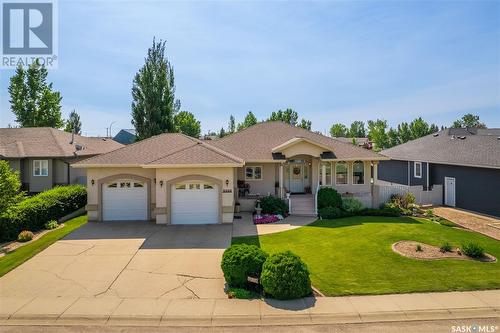 5329 Herald Street, Macklin, SK - Outdoor With Facade