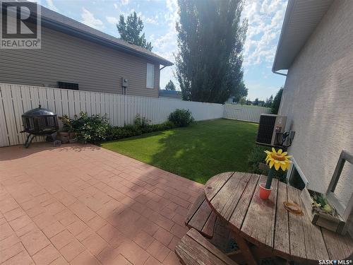 5329 Herald Street, Macklin, SK - Outdoor With Deck Patio Veranda