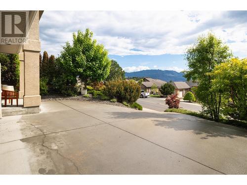 1746 Vineyard Drive, West Kelowna, BC - Outdoor