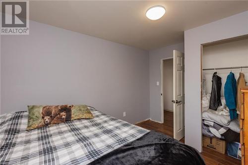 2264 Chiswick Line, Powassan, ON - Indoor Photo Showing Bedroom