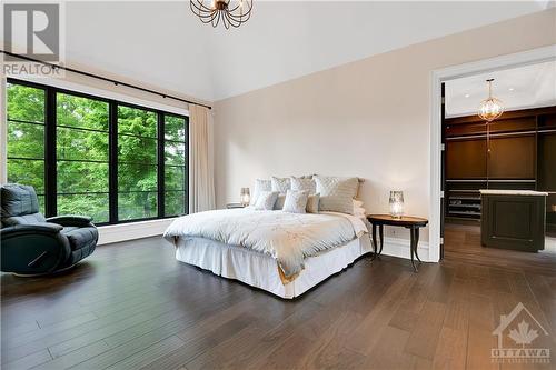 106 Lorlei Drive, Mcnab/Braeside (551 - Mcnab/Braeside Twps), ON - Indoor Photo Showing Bedroom