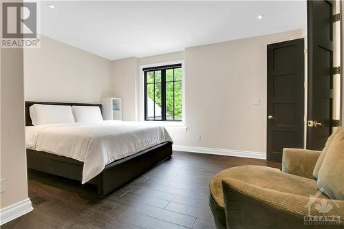 106 Lorlei Drive, Mcnab/Braeside (551 - Mcnab/Braeside Twps), ON - Indoor Photo Showing Bedroom