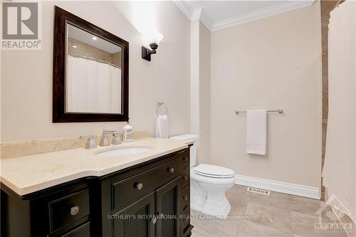 106 Lorlei Drive, Mcnab/Braeside, ON - Indoor Photo Showing Bathroom