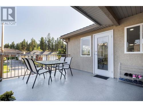 3090 Quail Run Drive, Kelowna, BC - Outdoor With Exterior