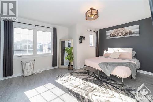 78 Russet Terrace, Nepean, ON - Indoor Photo Showing Bedroom