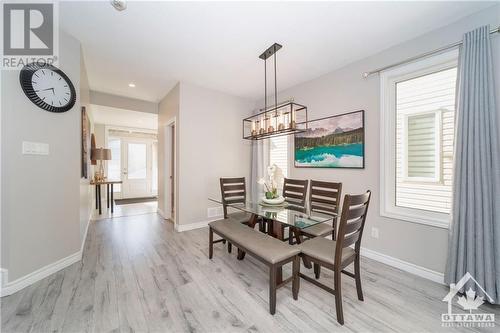 78 Russet Terrace, Nepean, ON - Indoor Photo Showing Dining Room