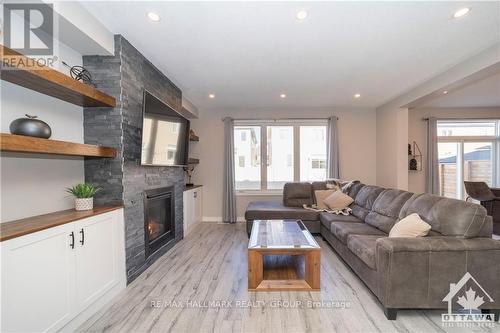 78 Russet Terrace, Ottawa, ON - Indoor Photo Showing Living Room With Fireplace