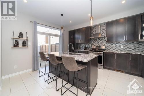 78 Russet Terrace, Ottawa, ON - Indoor Photo Showing Kitchen With Upgraded Kitchen