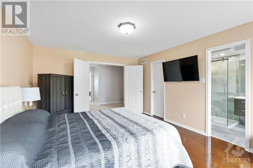 235 Parkrose Private, Ottawa, ON - Indoor Photo Showing Bedroom