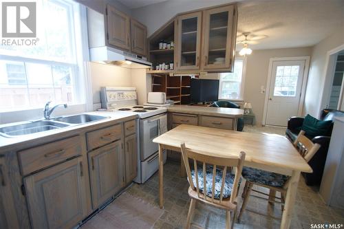 134 K Avenue S, Saskatoon, SK - Indoor