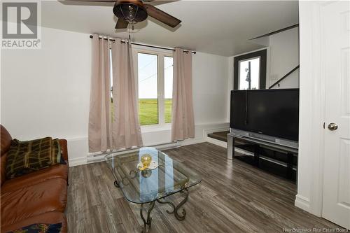 21 Alban, Neguac, NB - Indoor Photo Showing Living Room