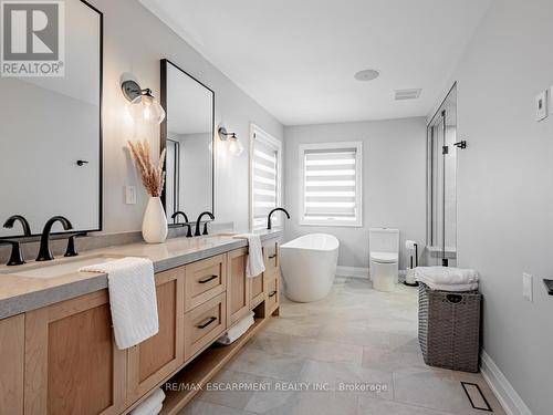 3390 Fox Run Circle, Oakville (Bronte West), ON - Indoor Photo Showing Bathroom