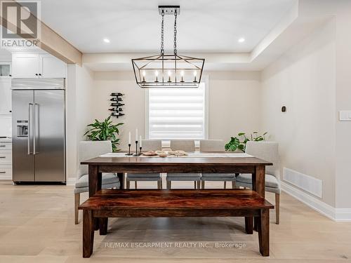 3390 Fox Run Circle, Oakville (Bronte West), ON - Indoor Photo Showing Dining Room