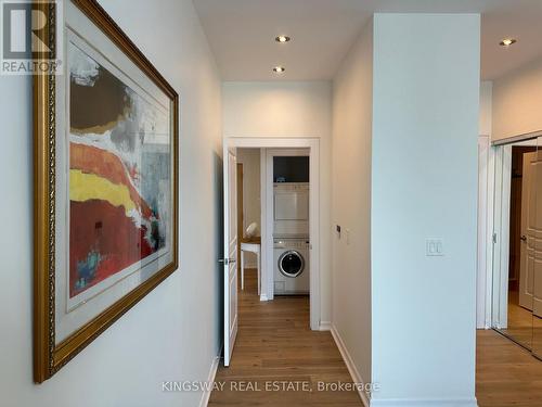 3404 - 220 Burnhamthorpe Road W, Mississauga, ON - Indoor Photo Showing Other Room