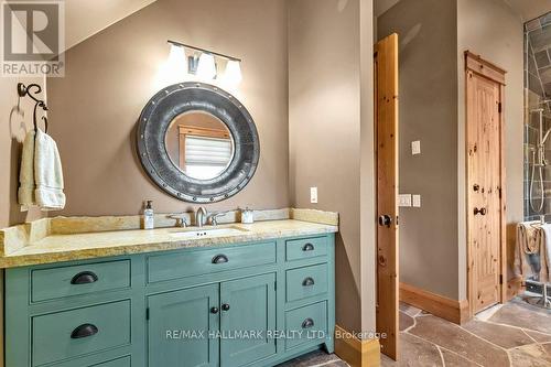 136 Snowbridge Way, Blue Mountains (Blue Mountain Resort Area), ON - Indoor Photo Showing Bathroom