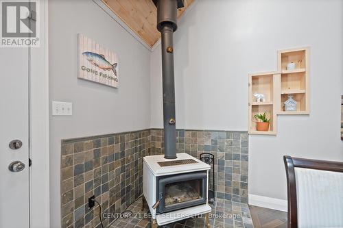 1622 Houseys Rapids Road, Gravenhurst, ON - Indoor Photo Showing Other Room With Fireplace