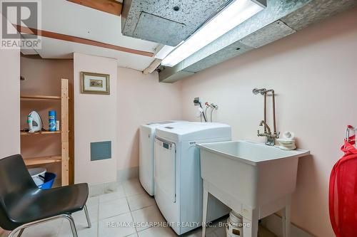 39 Sherman Avenue N, Hamilton (Gibson), ON - Indoor Photo Showing Laundry Room