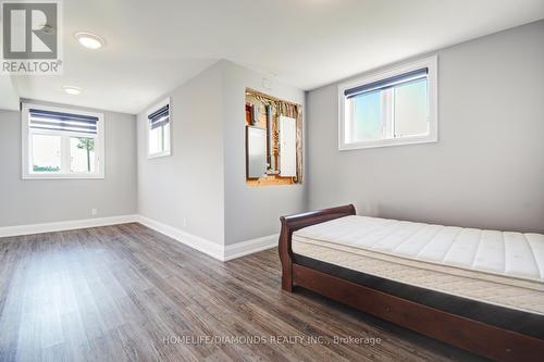 6577 3Rd Line, New Tecumseth, ON - Indoor Photo Showing Bedroom