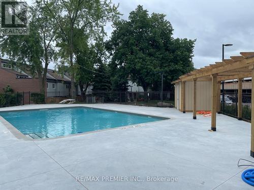 254 Milestone Crescent, Aurora (Aurora Village), ON - Outdoor With In Ground Pool