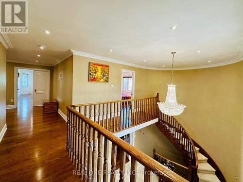 18 Henricks Crescent, Richmond Hill, ON - Indoor Photo Showing Other Room