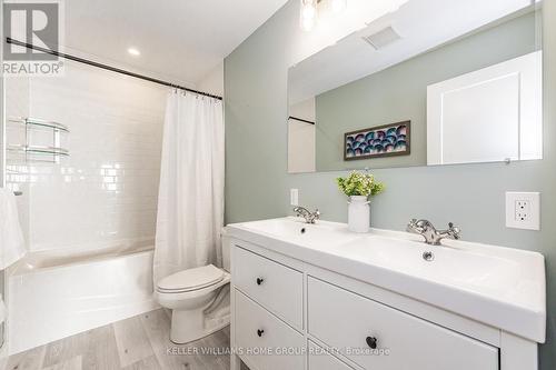 9432 Wellington Rd 124, Erin, ON - Indoor Photo Showing Bathroom