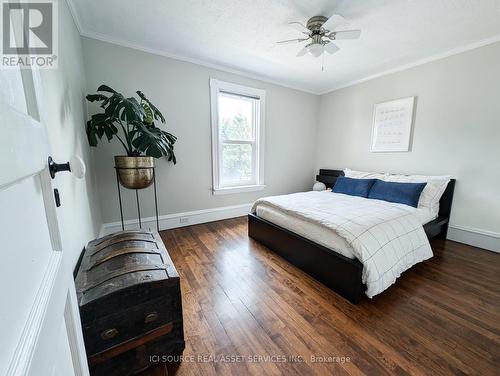 260 Colborne Street W, Orillia, ON - Indoor Photo Showing Bedroom