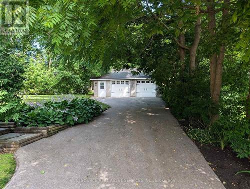 260 Colborne Street W, Orillia, ON - Outdoor