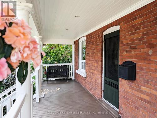 260 Colborne Street W, Orillia, ON - Outdoor With Exterior