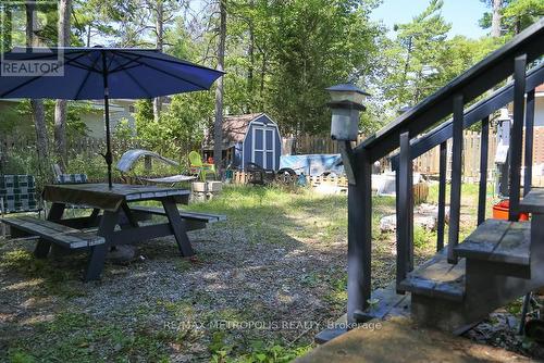 500 Mosley Street, Wasaga Beach, ON - Outdoor