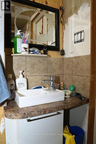 500 Mosley Street, Wasaga Beach, ON - Indoor Photo Showing Bathroom