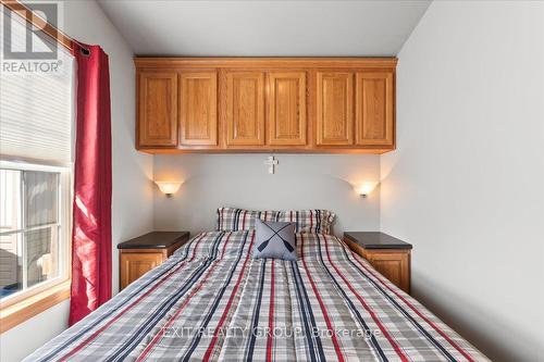 D10 - 153 County Road 27, Prince Edward County (Ameliasburgh), ON - Indoor Photo Showing Bedroom