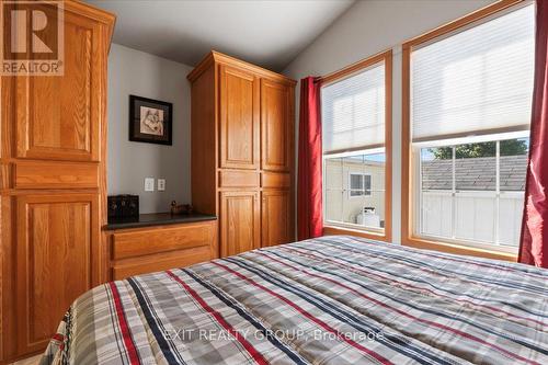 D10 - 153 County Road 27, Prince Edward County (Ameliasburgh), ON - Indoor Photo Showing Bedroom