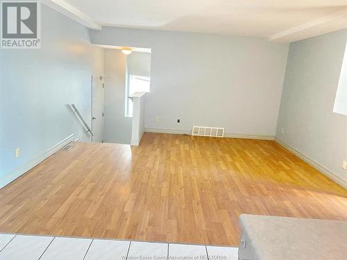 1570 Lillian, Windsor, ON - Indoor Photo Showing Other Room