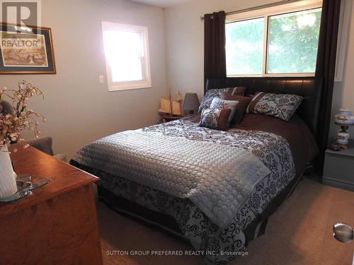 260 Ferncrest Road, Woodstock, ON - Indoor Photo Showing Bedroom