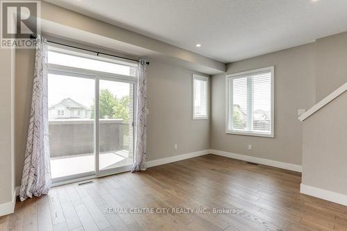 2092 Meadowgate Boulevard, London, ON - Indoor Photo Showing Other Room