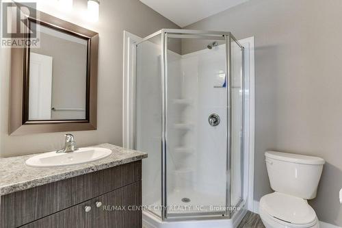 2092 Meadowgate Boulevard, London, ON - Indoor Photo Showing Bathroom