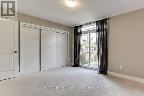 2092 Meadowgate Boulevard, London, ON - Indoor Photo Showing Other Room