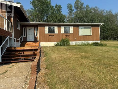 4956 212 Road, Dawson Creek, BC - Outdoor