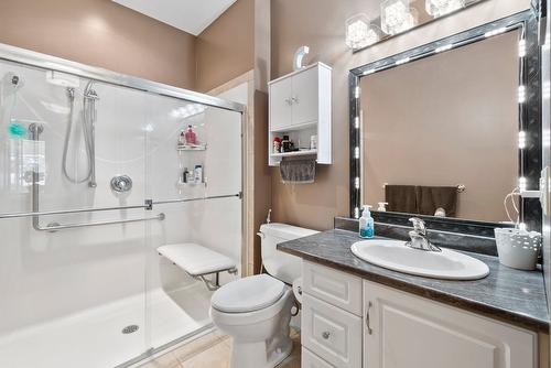 3847 Sonoma Pines Drive, West Kelowna, BC - Indoor Photo Showing Bathroom