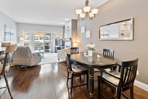 3847 Sonoma Pines Drive, West Kelowna, BC - Indoor Photo Showing Dining Room