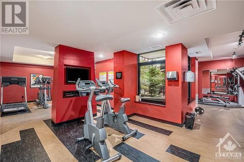 245 Kent Street Unit#407, Ottawa, ON - Indoor Photo Showing Gym Room