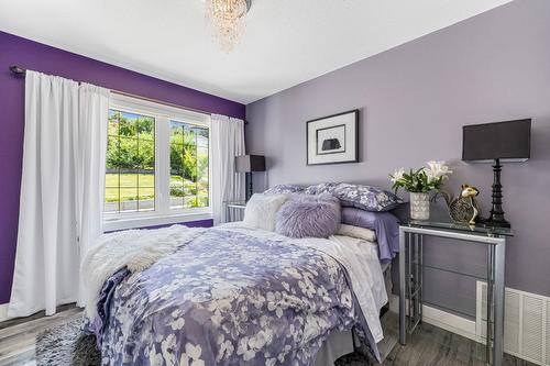 11158 Dakota Road, Lake Country, BC - Indoor Photo Showing Bedroom