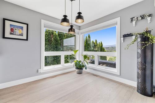 11158 Dakota Road, Lake Country, BC - Indoor Photo Showing Other Room