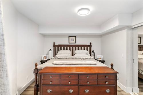 11158 Dakota Road, Lake Country, BC - Indoor Photo Showing Bedroom