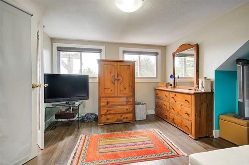 1881 Ethel Street, Kelowna, BC - Indoor